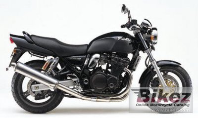 1999 Suzuki GSX 750 photo